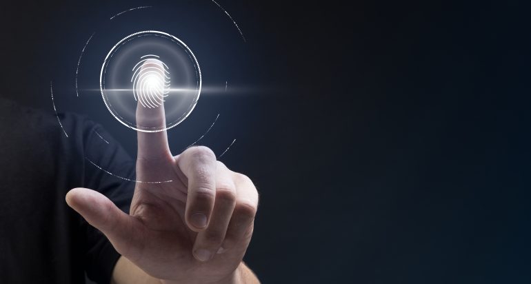 انگشت نگاری برای ویزای کانادا یا بیومتریک کانادا